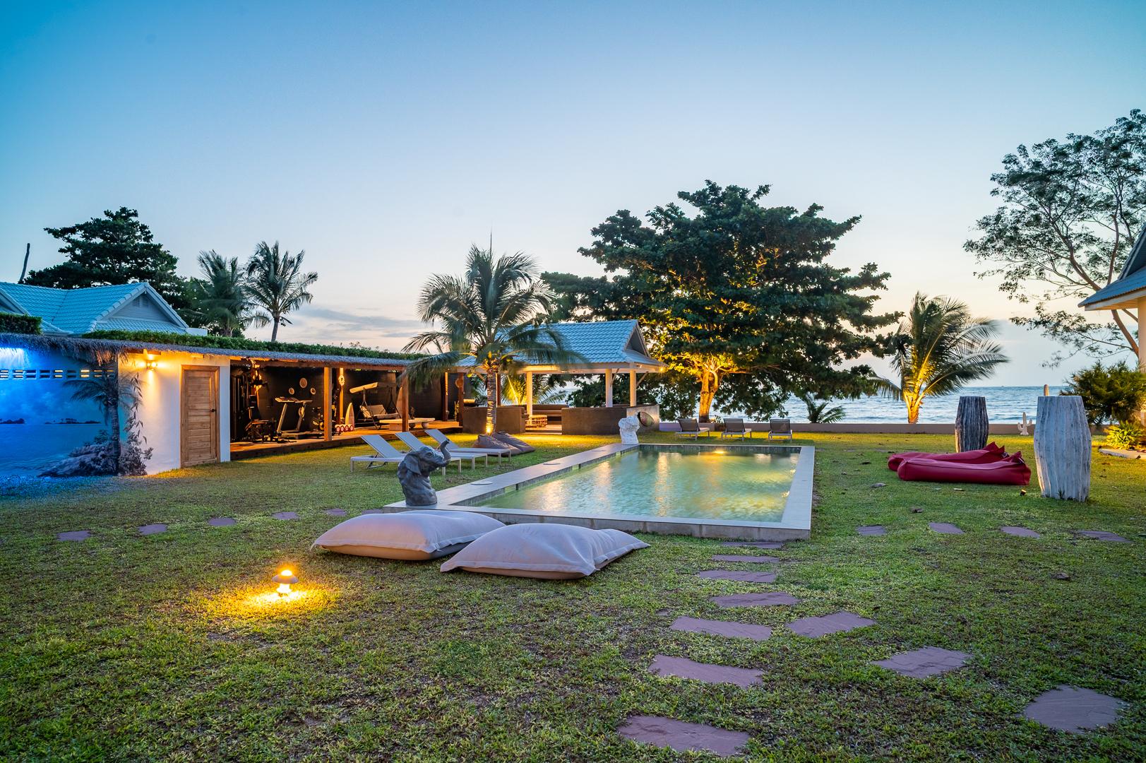 Danisam: 4BR Beach Villa w/ Sunset View (KBR47)