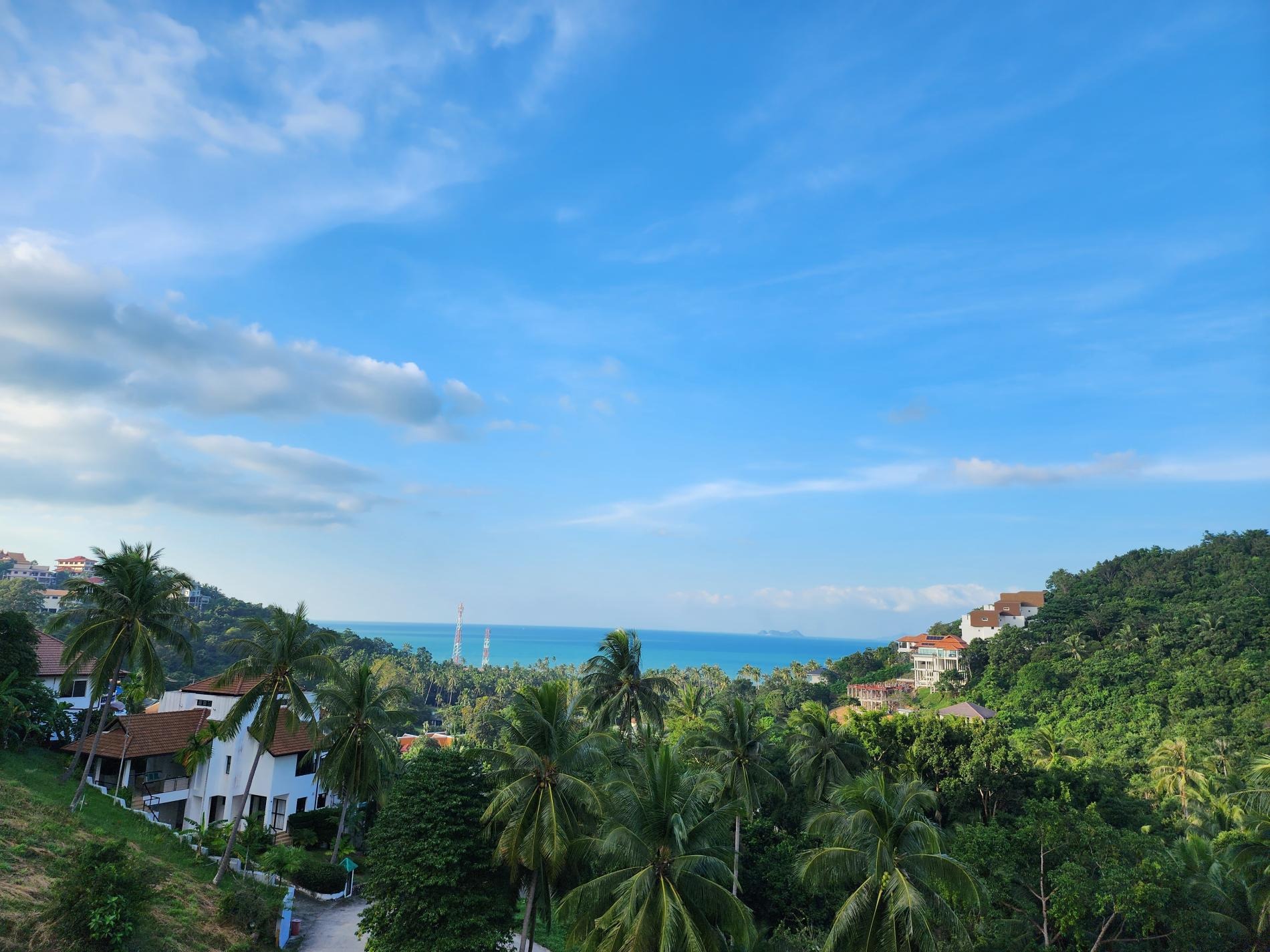 Luxurious 4 Bedroom Seaview Villa