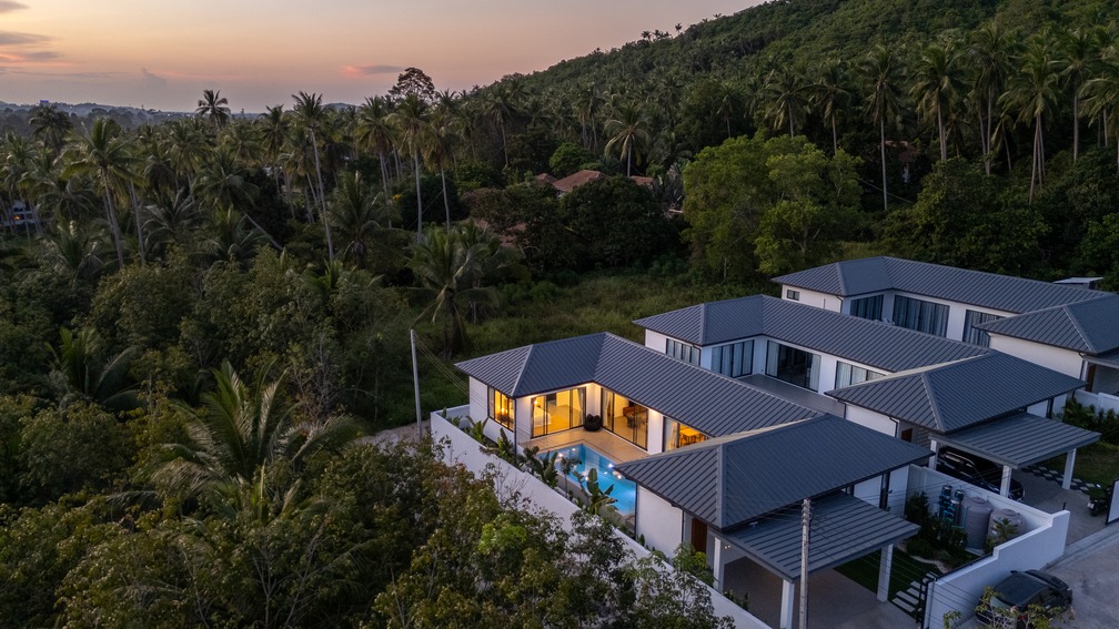 3 Bedroom Contemporary Pool Villa
