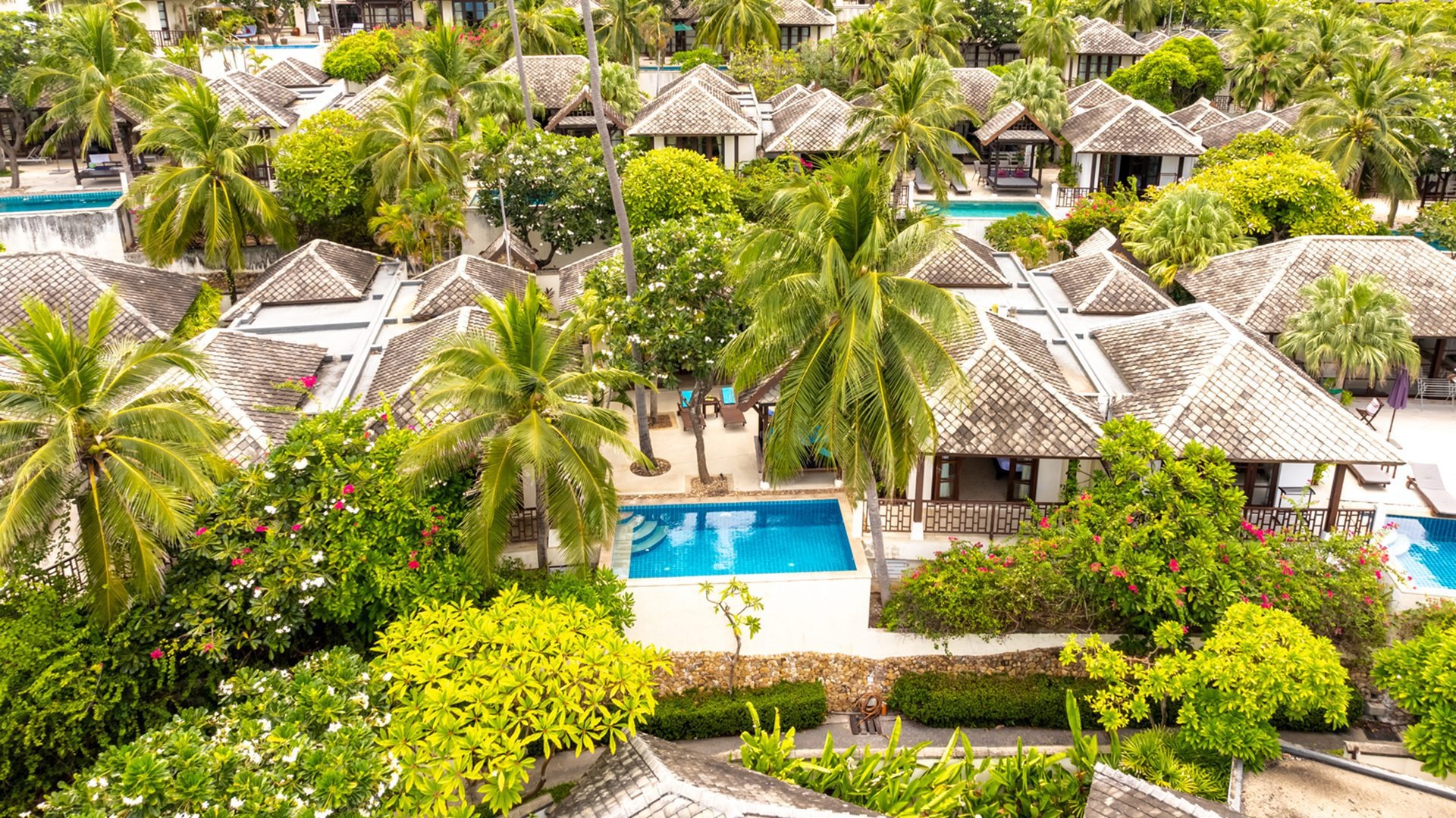 Luxurious 6 Bedroom Seaview Pool Villas