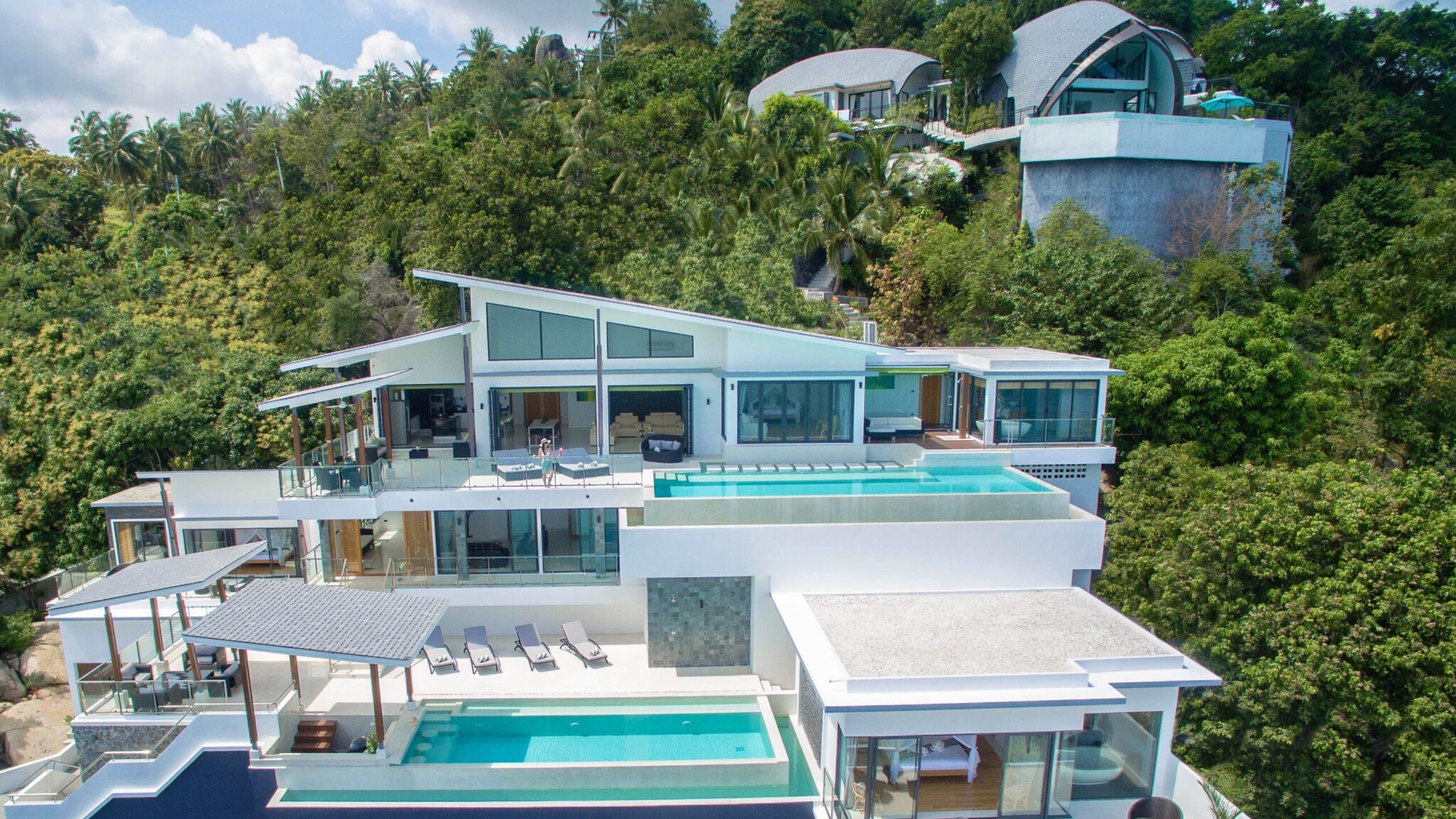 Chaweng Peak Villas